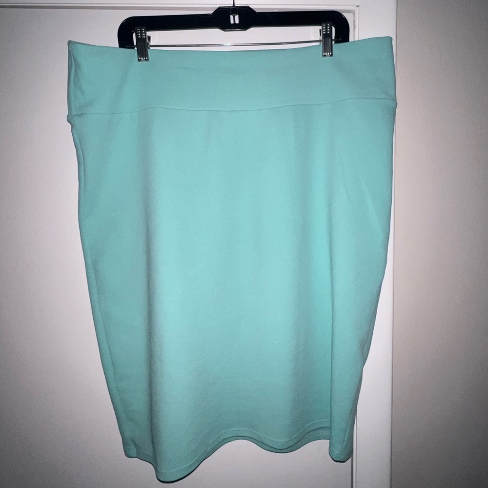 LulaRoe Cassie Skirt